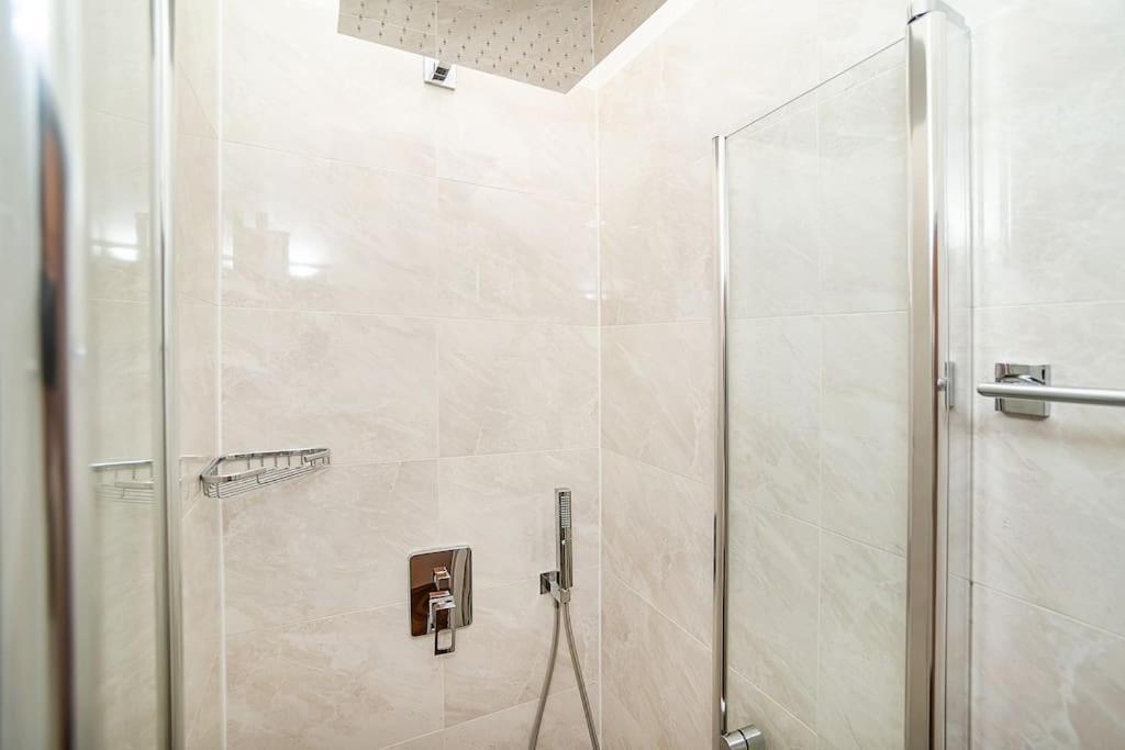 Apartment Luxurious 3 Bedroom In The Old Town Prague