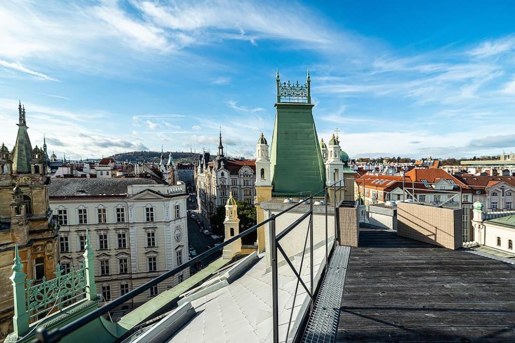 Luxurious 3 Bedroom In The Old Town * Prague